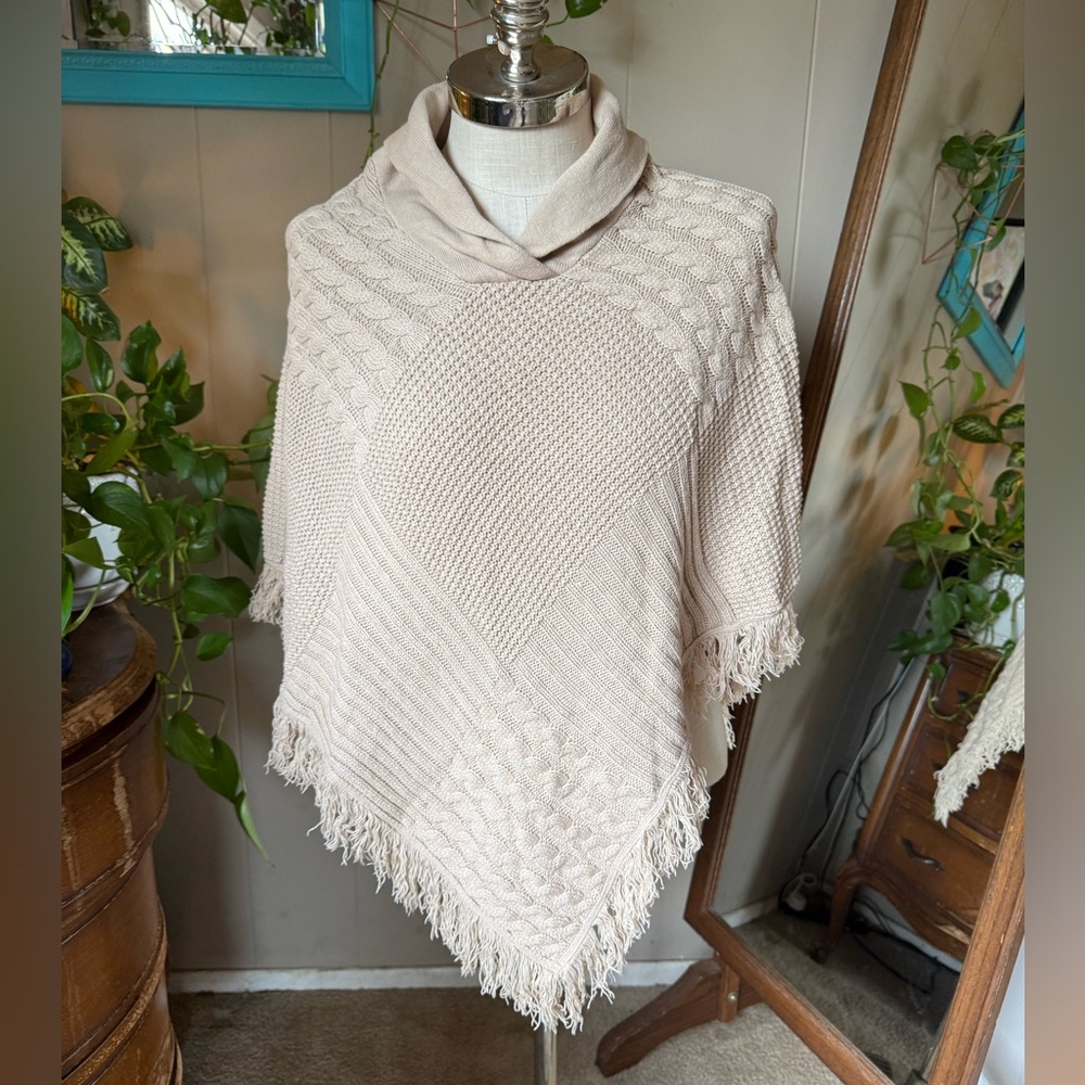 JW Style Cream Knit Poncho sweater, small